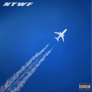 大胸美女洗澡d罩杯视频
